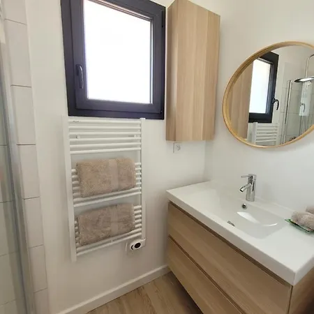 Apartment Cosy, Spacieux, Avec Balcon, Au Calme